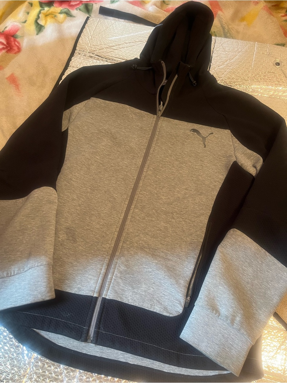 BUNDLE NOW, PUMA WINDBREAKER + WARMCELL SET (3), SIZE LARGE